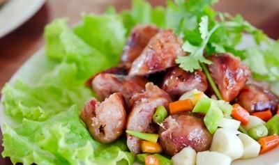 紫苏叶包烤五花肉好还是生菜包好图4