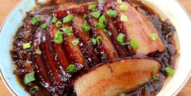 过年了！教你做梅菜扣肉，肉香软烂，肥而不腻，学会年夜饭露一手