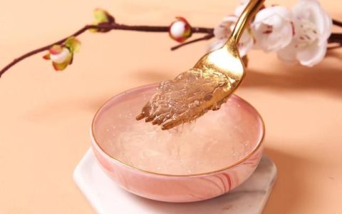 什么是燕窝燕窝的价格(燕窝的价格好的燕窝多少钱一克)