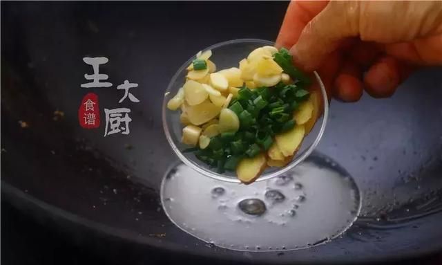 传说中的豆腐乳烧排骨，原来是这么做的